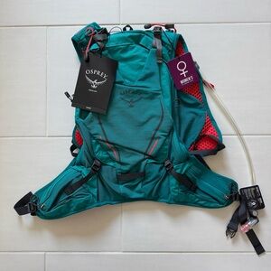 NWT Osprey Women's Dyna 15L